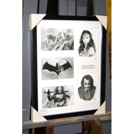 DC Comics - REPRODUCTION de 5 de mes dessins fusain et pastel encadré